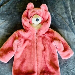 Dolce & Gabbana limited edition girls faux fur winter coat size 2T bear hoodie